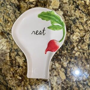 Rae Dunn REST spoon rest radish design Brand new - can also be used for trinkets